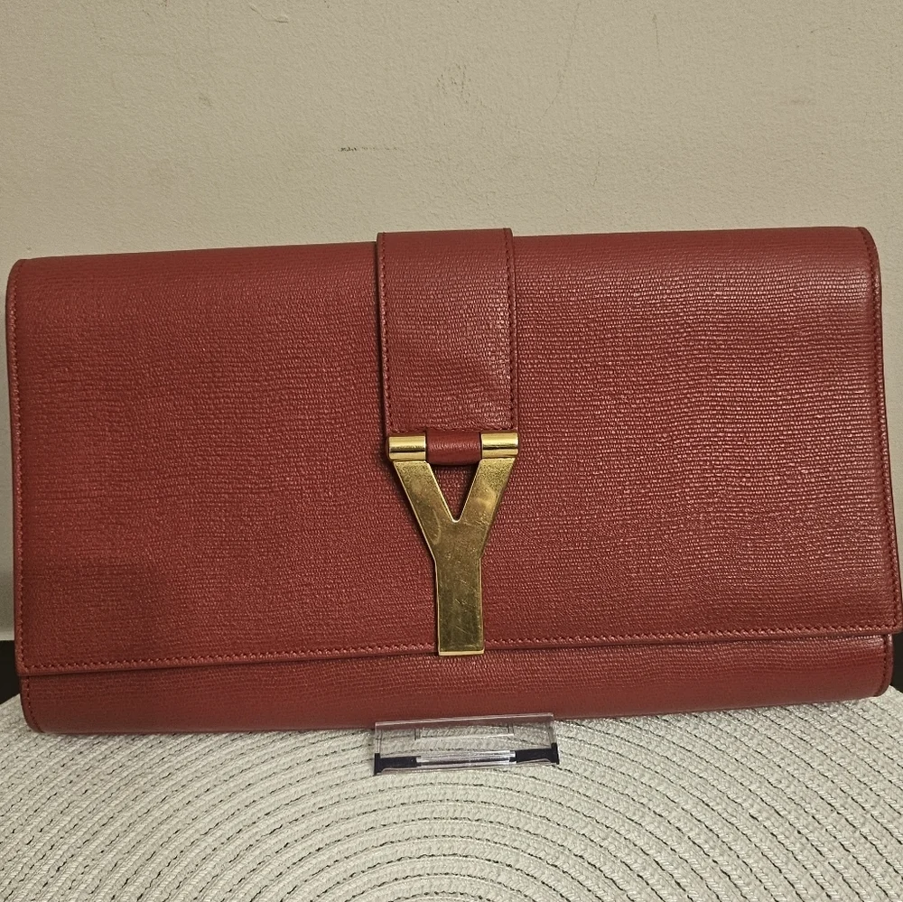 Saint Laurent Y Clutch in Red Pebbled Calfskin Leather with Gold Hardware - Picture 13 of 15
